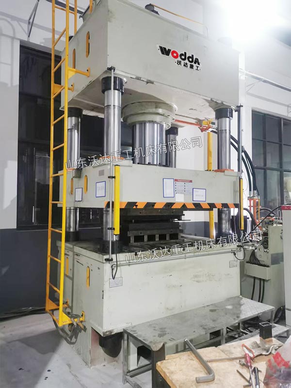 500吨伺服液压机 500吨伺服液压机